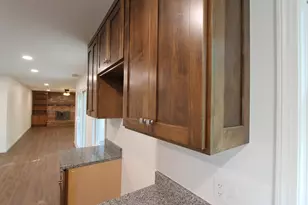11517 Kenyon Rd, Mount Vernon, OH 43050 - Photo 5