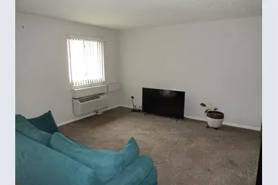 3941 Karl Road #322, Columbus, OH 43224 - Photo 5