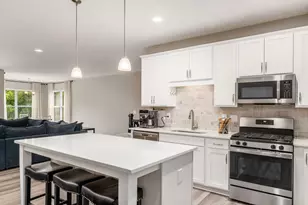 7927 Oldham Dr., Reynoldsburg, OH 43068 - Photo 15
