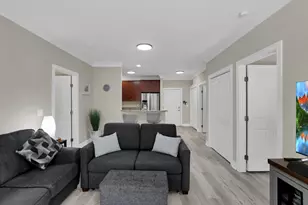 960 Perry St, Columbus, OH 43215 - Photo 5