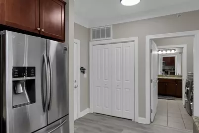 960 Perry Street #209, Columbus, OH 43215 - Photo 13