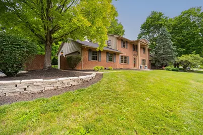 2676 Alliston Court, Columbus, OH 43220 - Photo 3