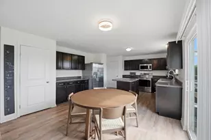 121 Hummock Dr, Pataskala, OH 43062 - Photo 15