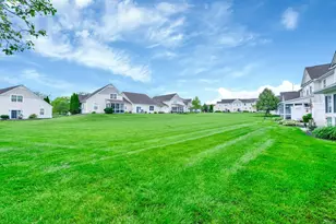 1652 Nature Dr, Grove City, OH 43123 - Photo 33