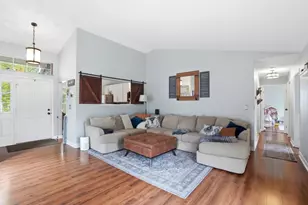 5952 Portside Dr, Hilliard, OH 43026 - Photo 5