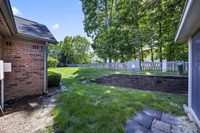 2786 Laurel Wind Boulevard, Lewis Center, OH 43035 - Photo 39