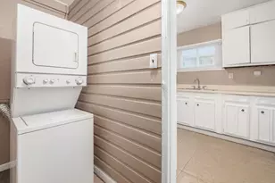 839 Wellington Blvd, Columbus, OH 43219 - Photo 19