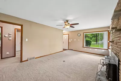 476 Clark State Road, Columbus, OH 43230 - Photo 5