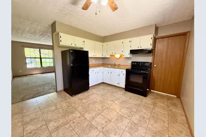 988 Kirkwood Drive, West Jefferson, OH 43162 - Photo 9