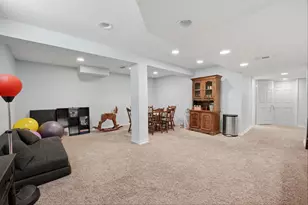 275 Spruce Hill Dr, Columbus, OH 43230 - Photo 33