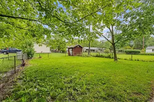 909 Hillery Rd, Columbus, OH 43229 - Photo 33