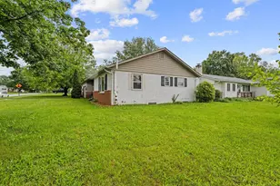 909 Hillery Rd, Columbus, OH 43229 - Photo 39