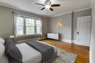 19 E Deshler Ave, Columbus, OH 43206 - Photo 5