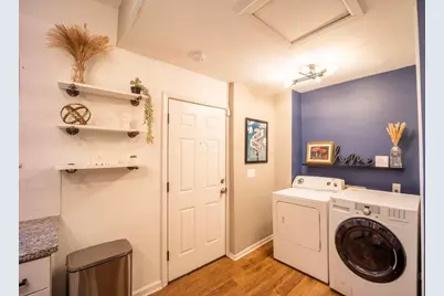 120 W Park Avenue, Columbus, OH 43222 - Photo 15