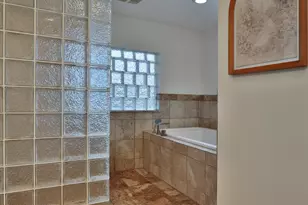689 Beautyview Ct, Columbus, OH 43214 - Photo 35
