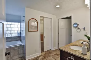 689 Beautyview Ct, Columbus, OH 43214 - Photo 37