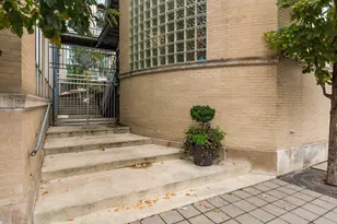 60 E Spring St, Columbus, OH 43215 - Photo 3