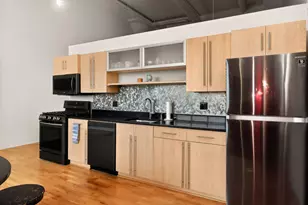60 E Spring St, Columbus, OH 43215 - Photo 13