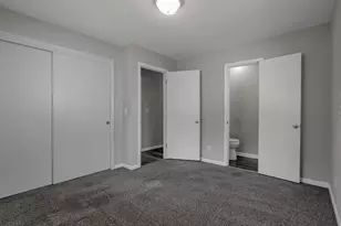 2758 Beulah Rd, Columbus, OH 43211 - Photo 21