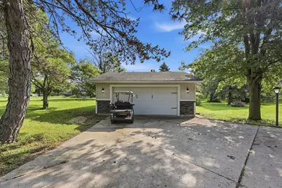 1155 W Choctaw Drive, London, OH 43140 - Photo 5