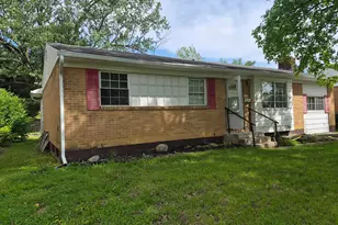 1870 Lonsdale Rd, Columbus, OH 43232 - Photo 1