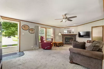 231 Spruce Ridge Drive, Ashville, OH 43103 - Photo 7