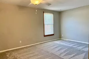 1636 Cindy Ct, Columbus, OH 43232 - Photo 11