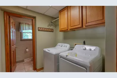 3955 Frazeysburg Road, Zanesville, OH 43701 - Photo 25