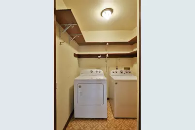1033 Firth Avenue, Columbus, OH 43085 - Photo 15