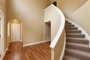 306 Schall Pl, Commercial Point, OH 43116 - Photo 5
