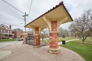 936 Perry St, Columbus, OH 43215 - Photo 21