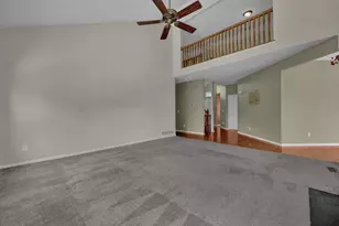 6218 Falcon Chase Dr, Westerville, OH 43082 - Photo 7
