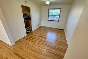 1870 Northwest Blvd, Columbus, OH 43212 - Photo 11