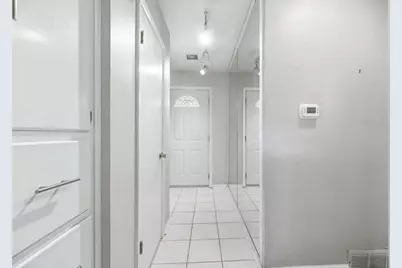 9225 W Broad Street, Galloway, OH 43119 - Photo 17