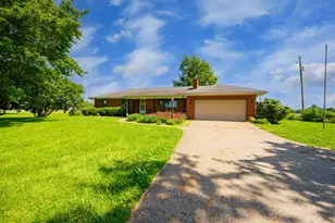 9225 W Broad St, Galloway, OH 43119 - Photo 5