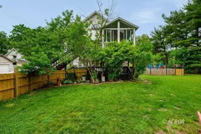 172 N Mulberry Street, Logan, OH 43138 - Photo 3
