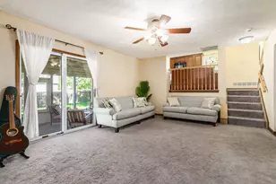 1401 Village Dr, Marysville, OH 43040 - Photo 7