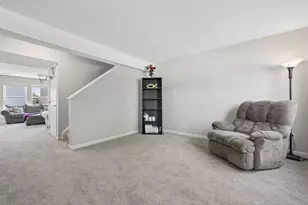 7557 Witch Hazel Dr, Canal Winchester, OH 43110 - Photo 3
