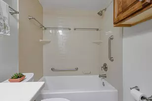 1767 Larkwood Pl, Columbus, OH 43229 - Photo 35