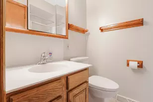 1767 Larkwood Pl, Columbus, OH 43229 - Photo 39