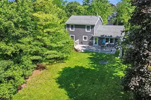 445 High Meadows Village Dr, Powell, OH 43065 - Photo 9