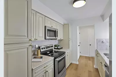2160 Coach Road N #9, Columbus, OH 43220 - Photo 17