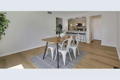 2160 Coach Road N #9, Columbus, OH 43220 - Photo 3