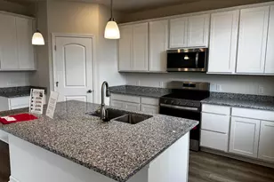 272 Dowler Dr, South Bloomfield, OH 43103 - Photo 3