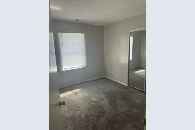 3953 Deer Lake Way, Columbus, OH 43204 - Photo 11