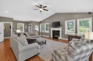 3951 Clotts Rd, Columbus, OH 43230 - Photo 5