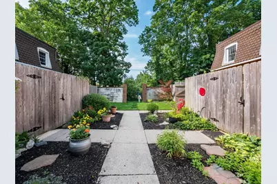 2840 Chateau Circle S #28, Columbus, OH 43221 - Photo 43