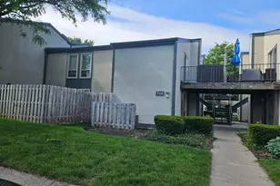 1088 S Merrimar Circle S, Columbus, OH 43220 - Photo 1