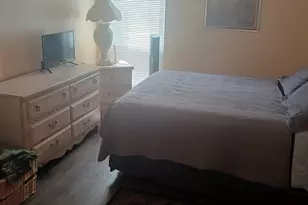 1088 S Merrimar Circle S, Columbus, OH 43220 - Photo 17