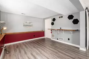 3481 High Creek Dr, Columbus, OH 43223 - Photo 21